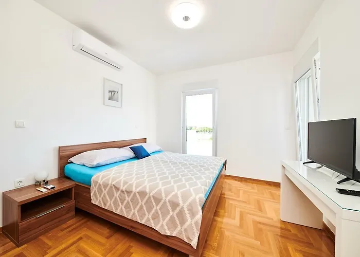 Lejlighed Sommer Novigrad Istria