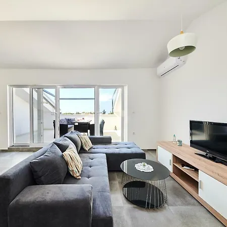 Sommer Apartment