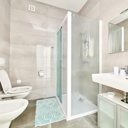 Sommer Novigrad Istria